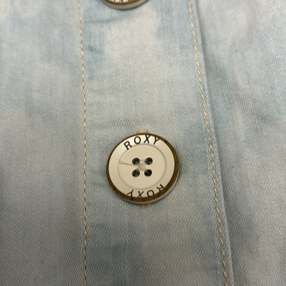 Retro Lightwash Roxy Tiered Mini Skirt BNWOT - Picture 2 of 8